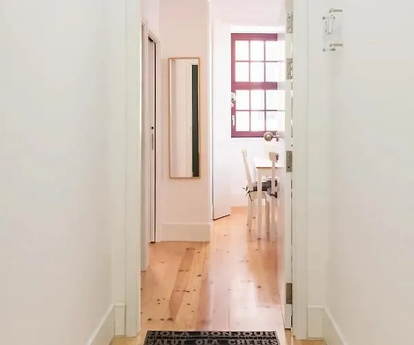 Neptuno Boutique - No Coracao Do Centro De דירה אבאירו